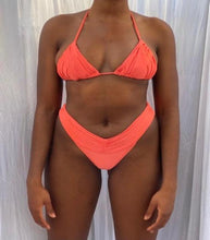 Load image into Gallery viewer, Envy Bikini in Coral on our female model 
