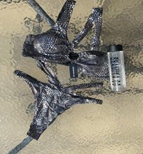 Load image into Gallery viewer, Pearl Bikini, Best Swimsuits For Curvy Women 
